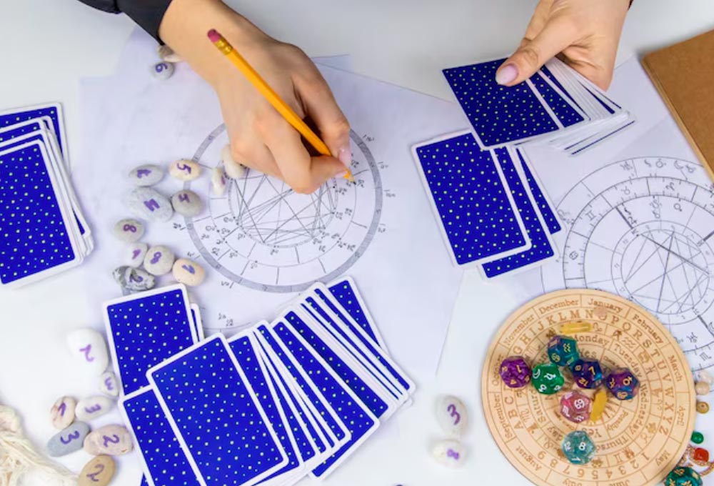 Diferencia de Tarot y Astrología